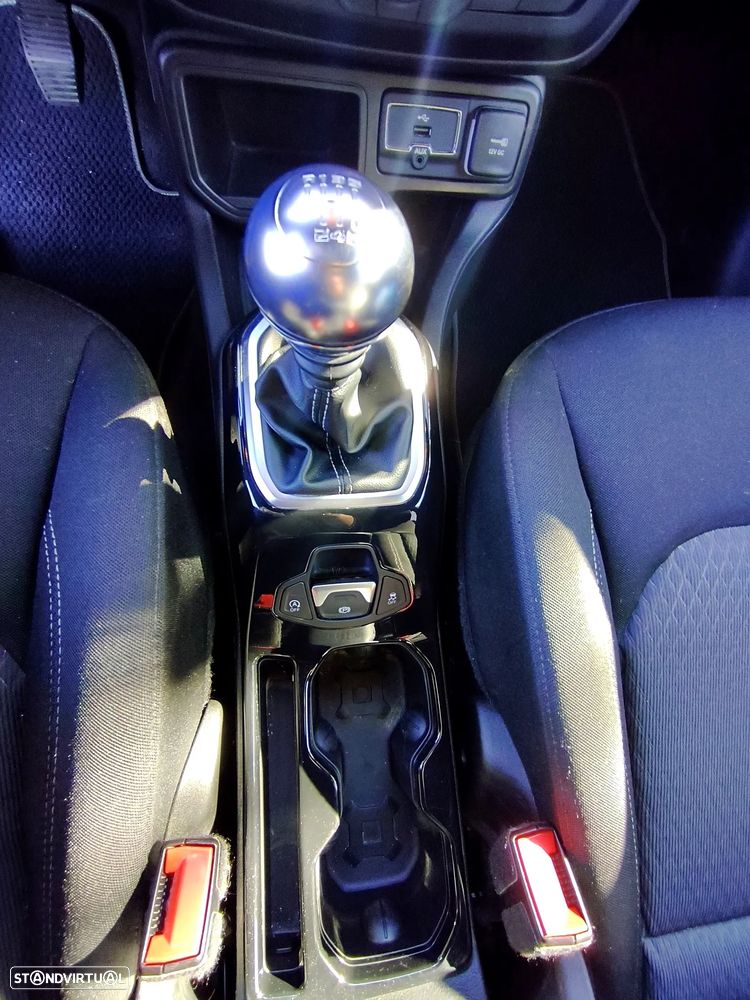 Jeep Renegade 1.0 T 80º Aniversário - 13