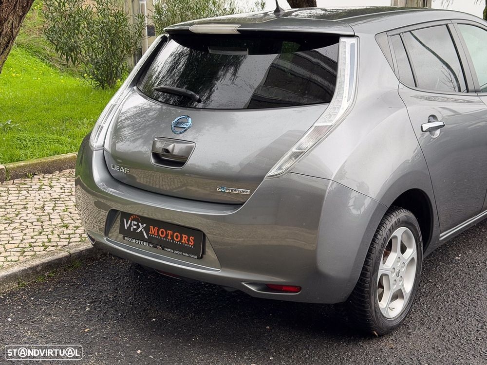 Nissan Leaf 24 kWh (c/ Bateria) Tekna - 18