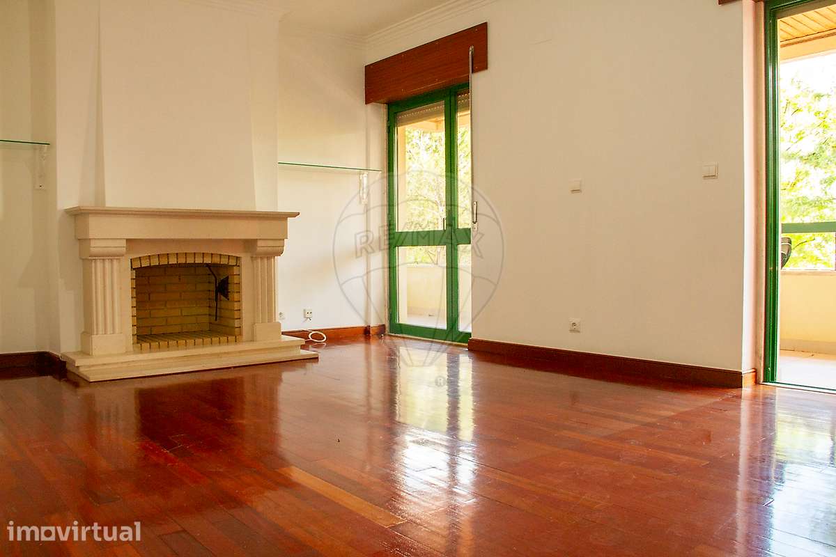 Apartamento T2 para arrendamento - Grande imagem: 2/27