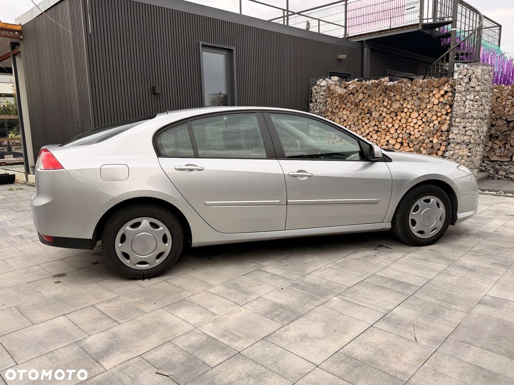 Renault Laguna 2.0 dCi Tech Run - 6