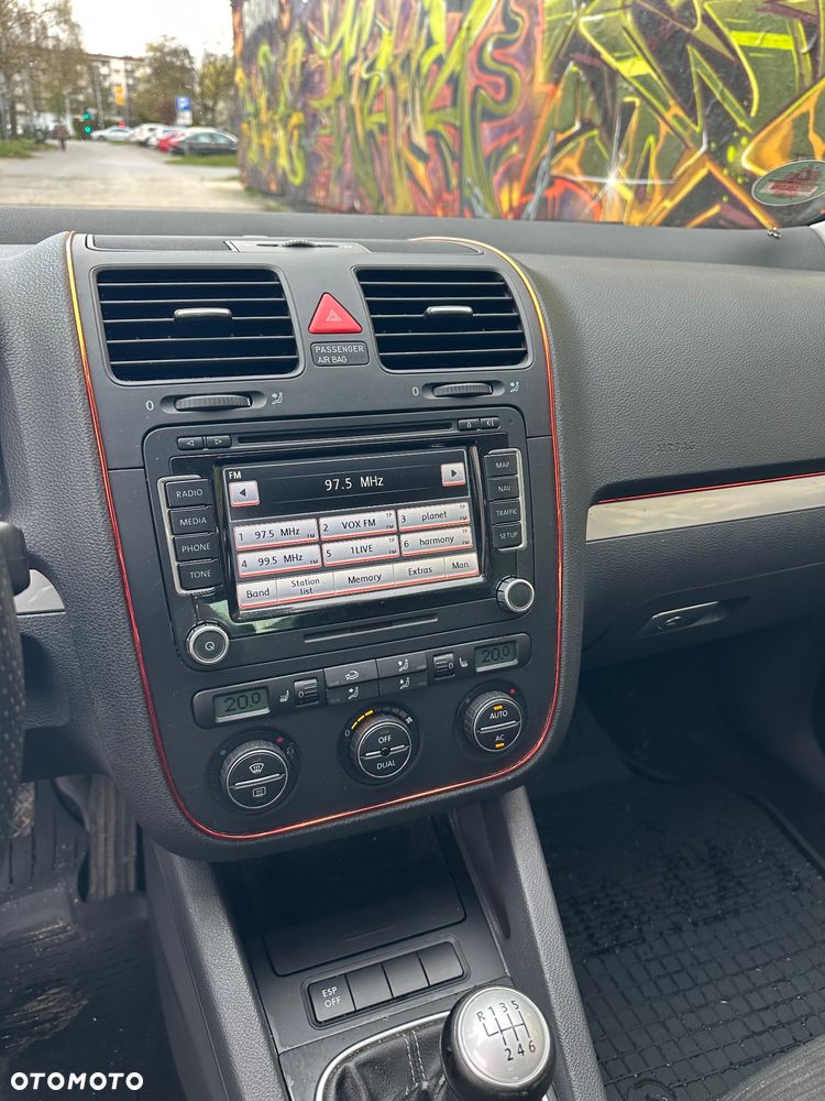 Volkswagen Golf 1.4 TSI United - 14