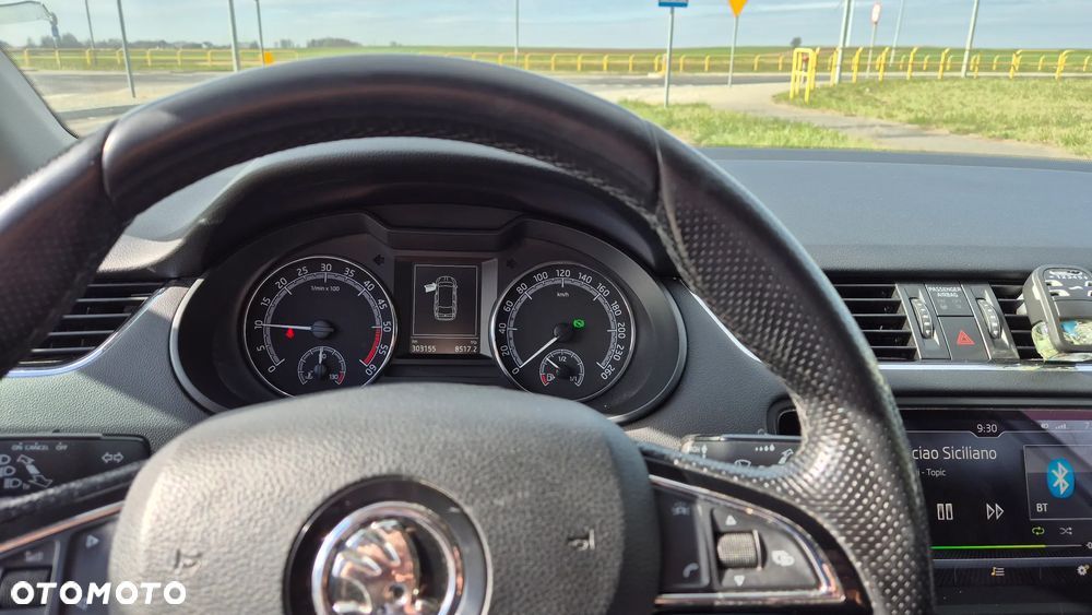 Skoda Octavia 2.0 TDI Ambition DSG - 14