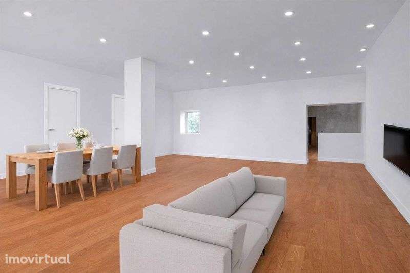 Moradia T3 Totalmente Remodelada - 15kms de Santarém - Grande imagem: 3/12