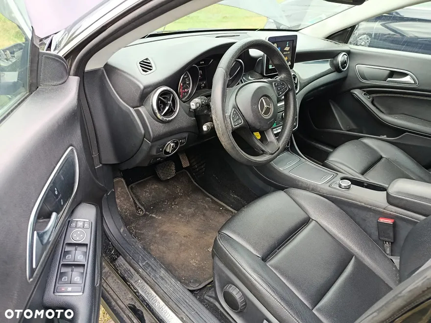 Mercedes-Benz CLA - 8