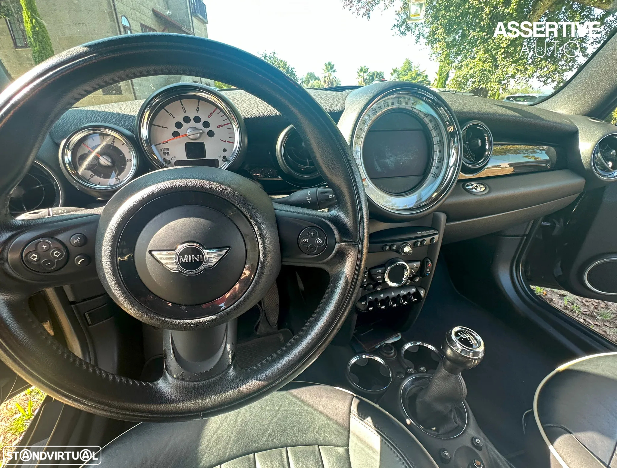 MINI Cabrio Cooper D - 12
