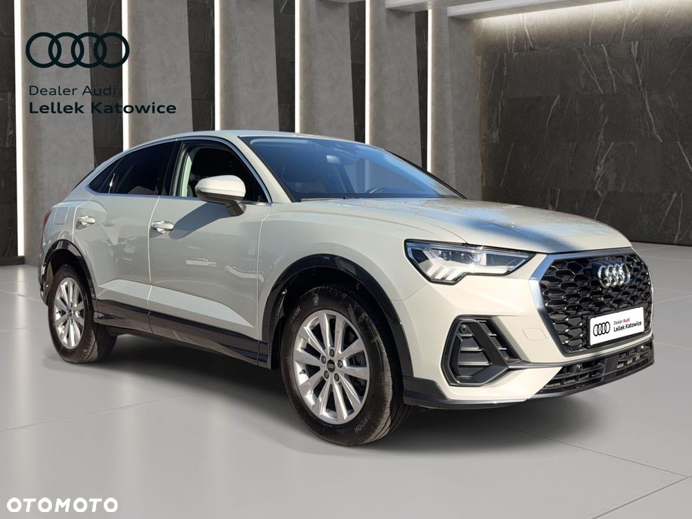 Audi Q3 Sportback - 2