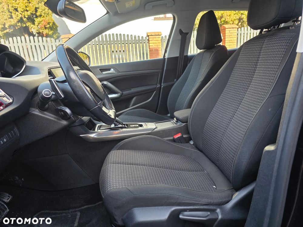 Peugeot 308 BlueHDi 130 EAT6 Stop & Start Allure - 10