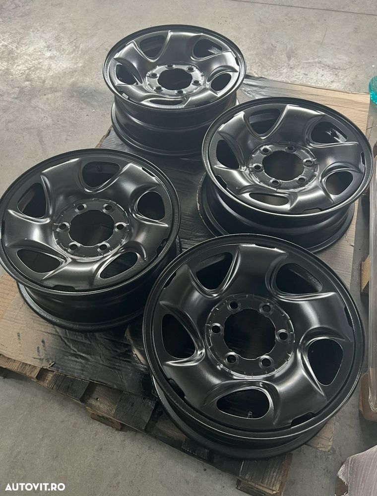 Toyota Hilux 4x4 Xtra Cab Special - 8