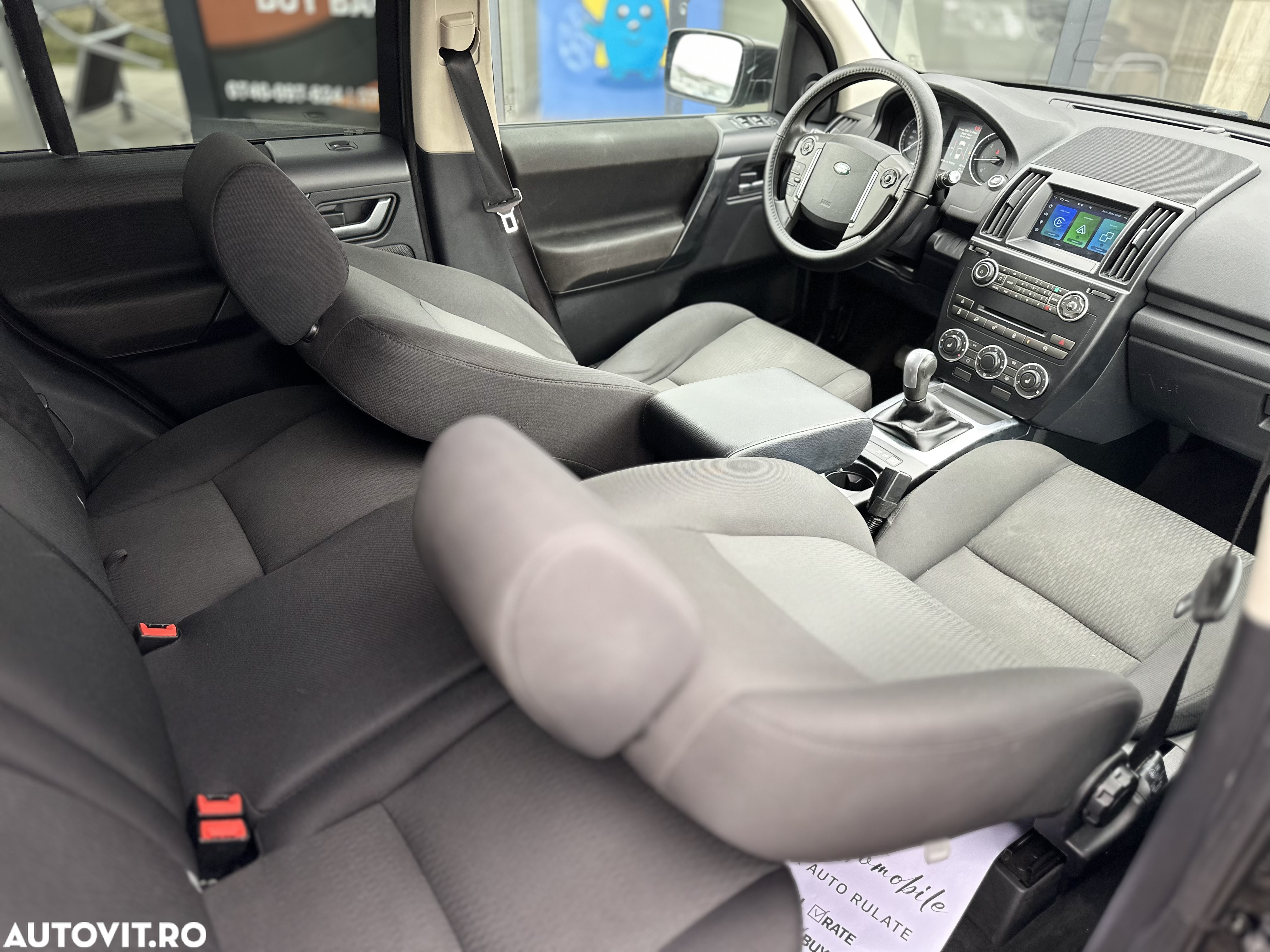 Land Rover Freelander 2 2.2 TD4 S - 5