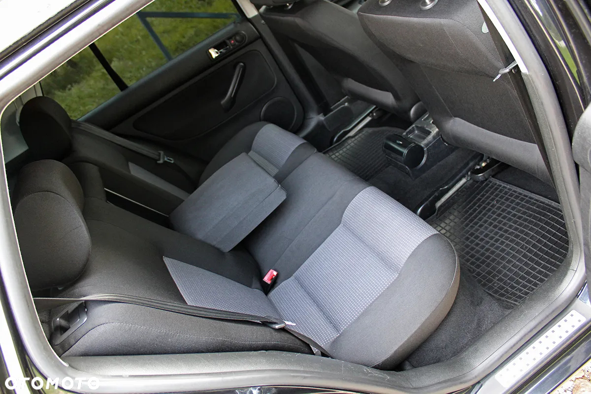 Volkswagen Golf - 13