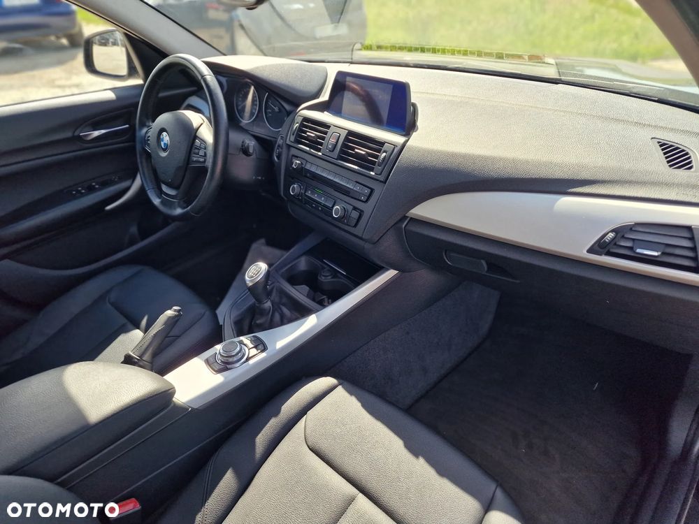 BMW Seria 1 116d EfficientDynamics Edition - 28
