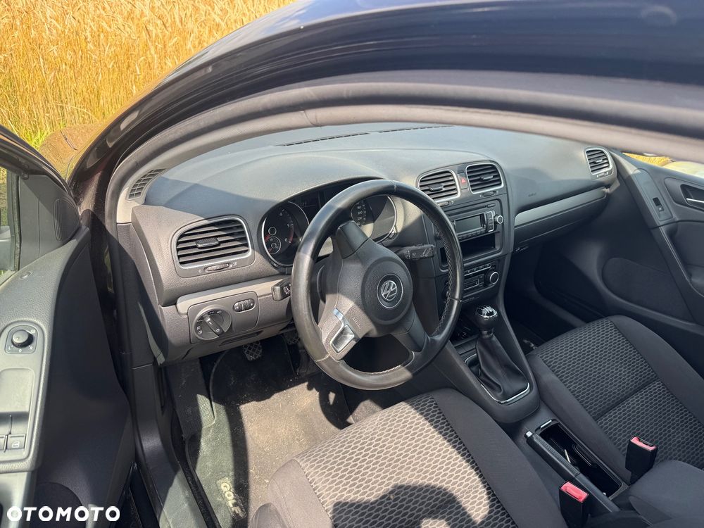 Volkswagen Golf 1.6 TDI DPF Trendline - 9