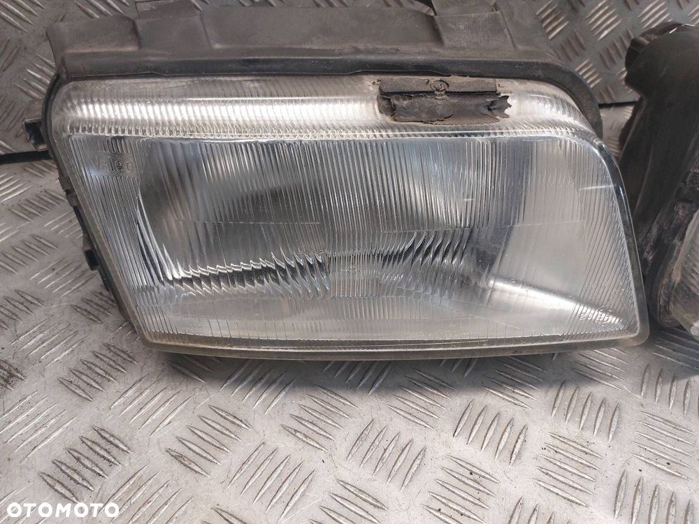 LAMPA LEWY PRZÓD + PRAWY PRZÓD AUDI A4 B5 - 2
