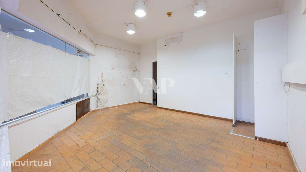 Loja Comercial à Venda no Quinta Shopping – 30m² com Cave | Quinta do - Grande imagem: 3/14