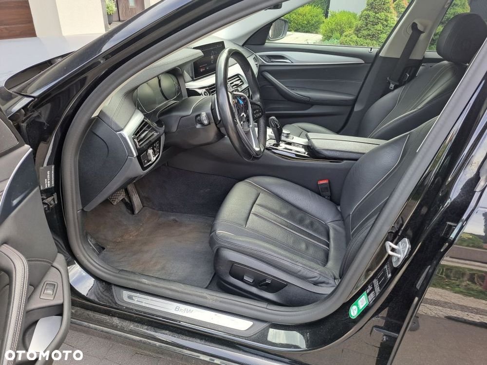 BMW Seria 5 520d - 5