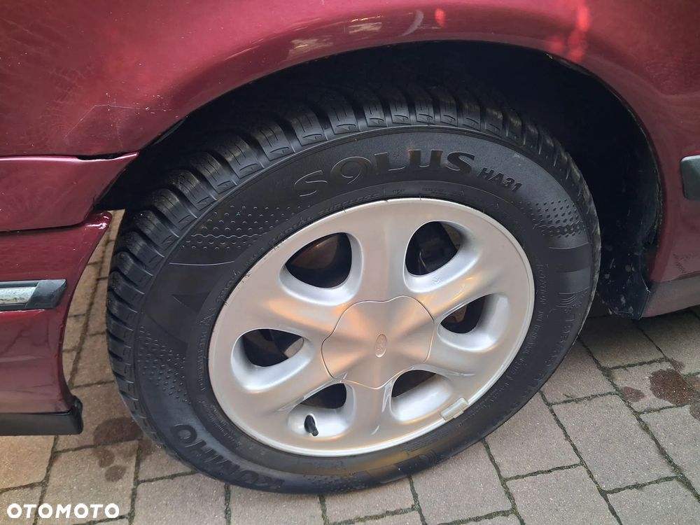 Ford Scorpio 2.0 GLX - 11
