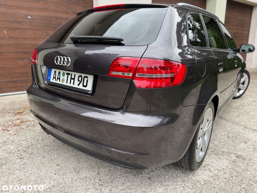 Audi A3 Sportback 2.0 TDI DPF S line Sportpaket - 9