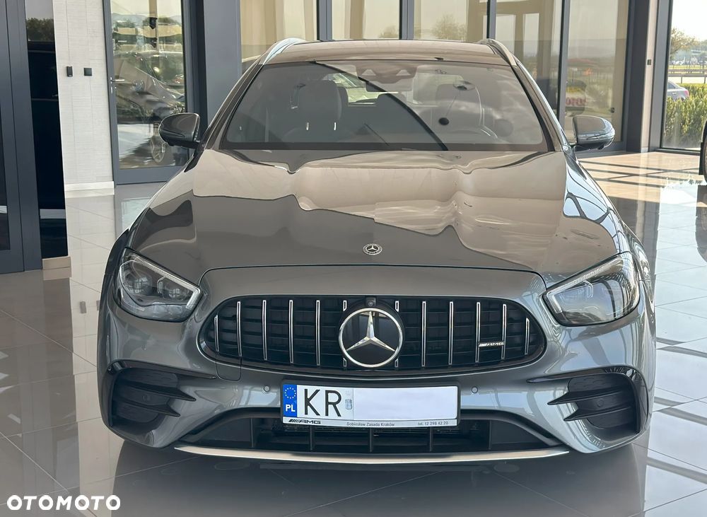 Mercedes-Benz Klasa E AMG 53 4-Matic+ - 2