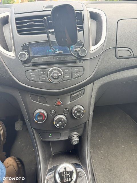 Chevrolet Trax 1.7 D LT - 6