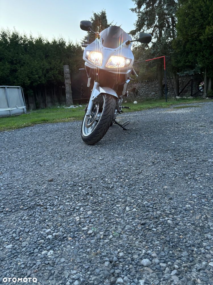 Suzuki SV - 7