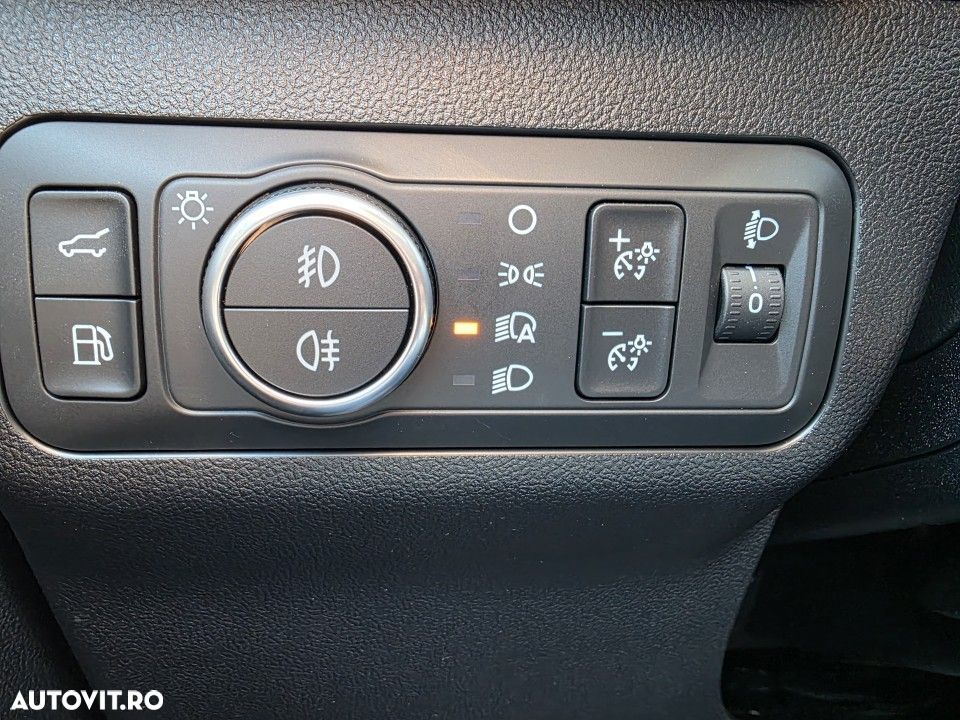 Ford Kuga 2.5 Duratec FWD PHEV Active X - 24