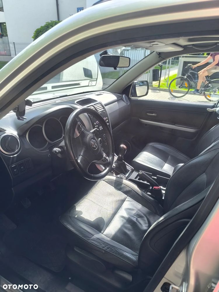Suzuki Grand Vitara 1.9 DDiS - 7