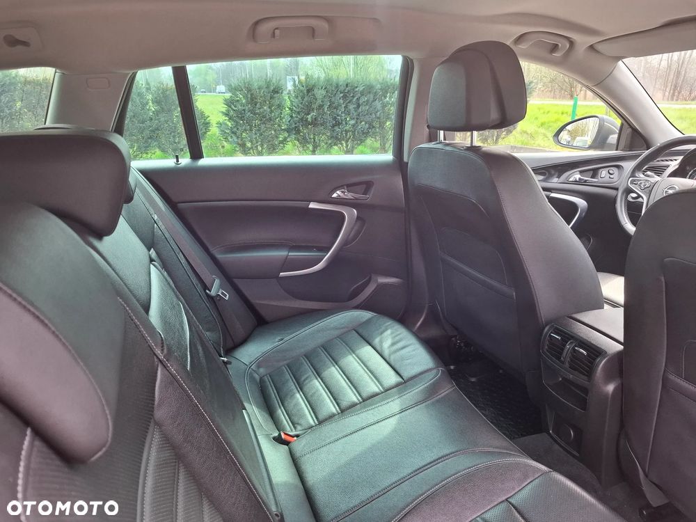 Opel Insignia 2.0 CDTI Cosmo S&S - 26