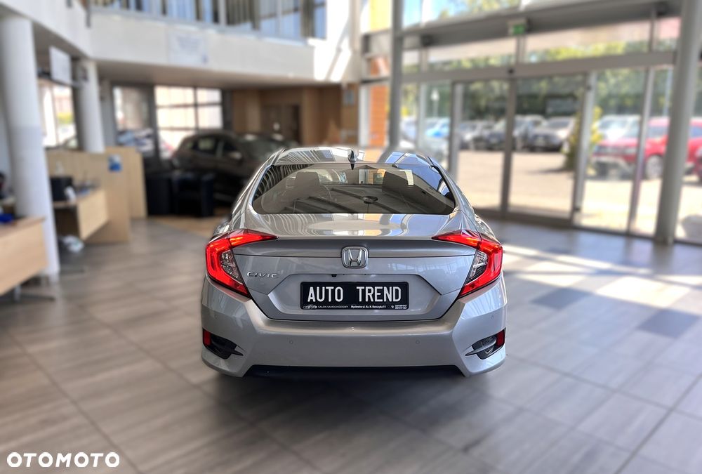 Honda Civic 1.5 i-VTEC Turbo CVT Sport Plus - 7