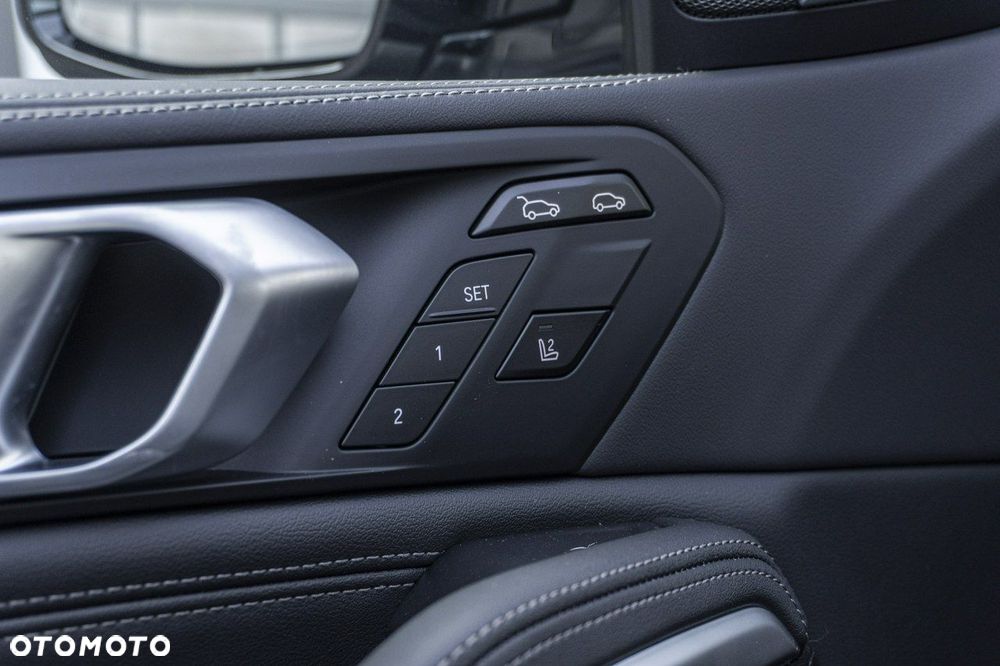 BMW X6 - 22