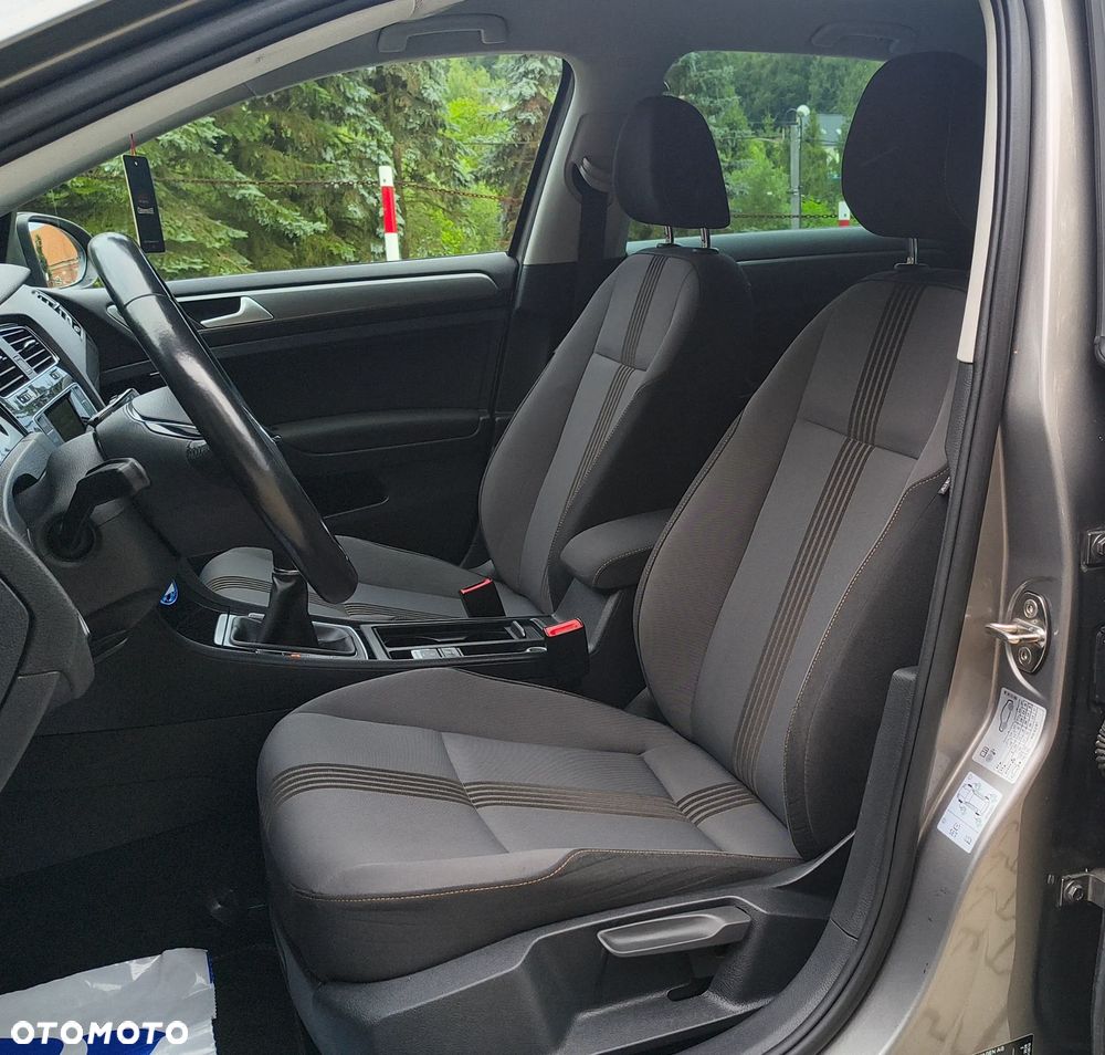 Volkswagen Golf 1.2 TSI BlueMotion Technology Allstar - 21