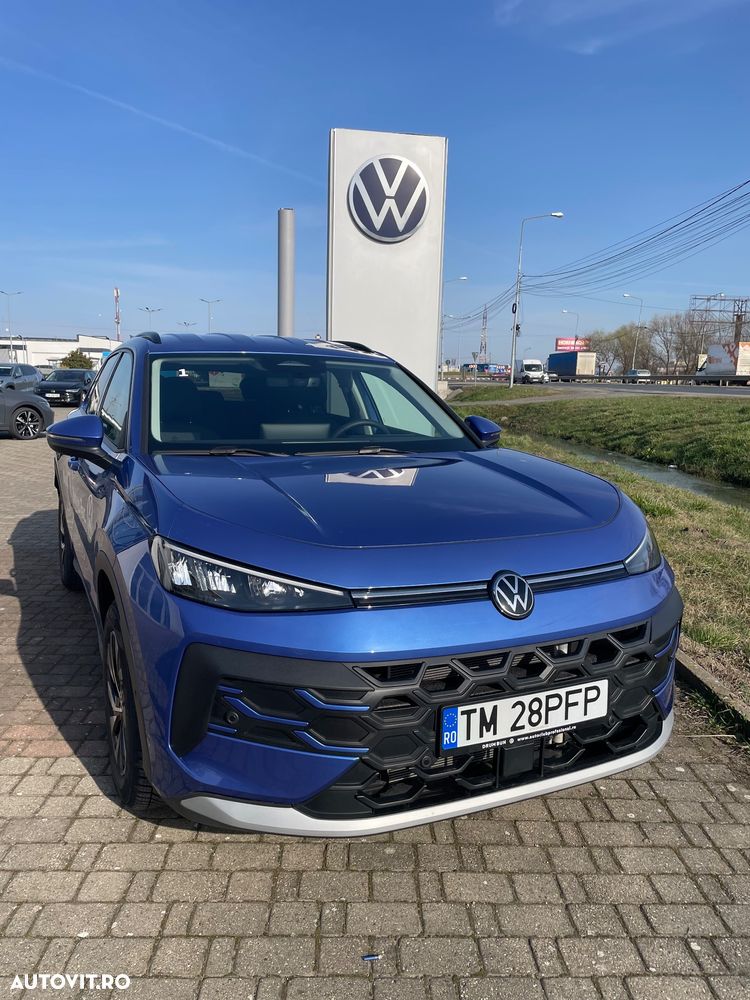 Volkswagen T-Roc 1.5 eTSI 115 CP DSG MHEV Life - 1