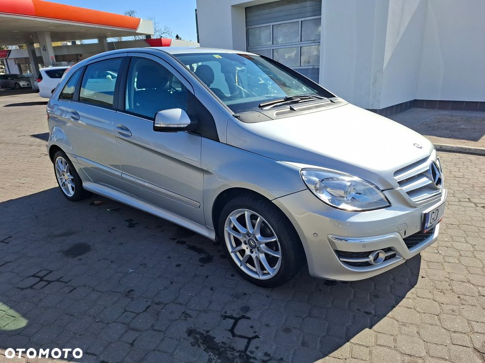Mercedes-Benz Klasa B 180 EU5 - 3