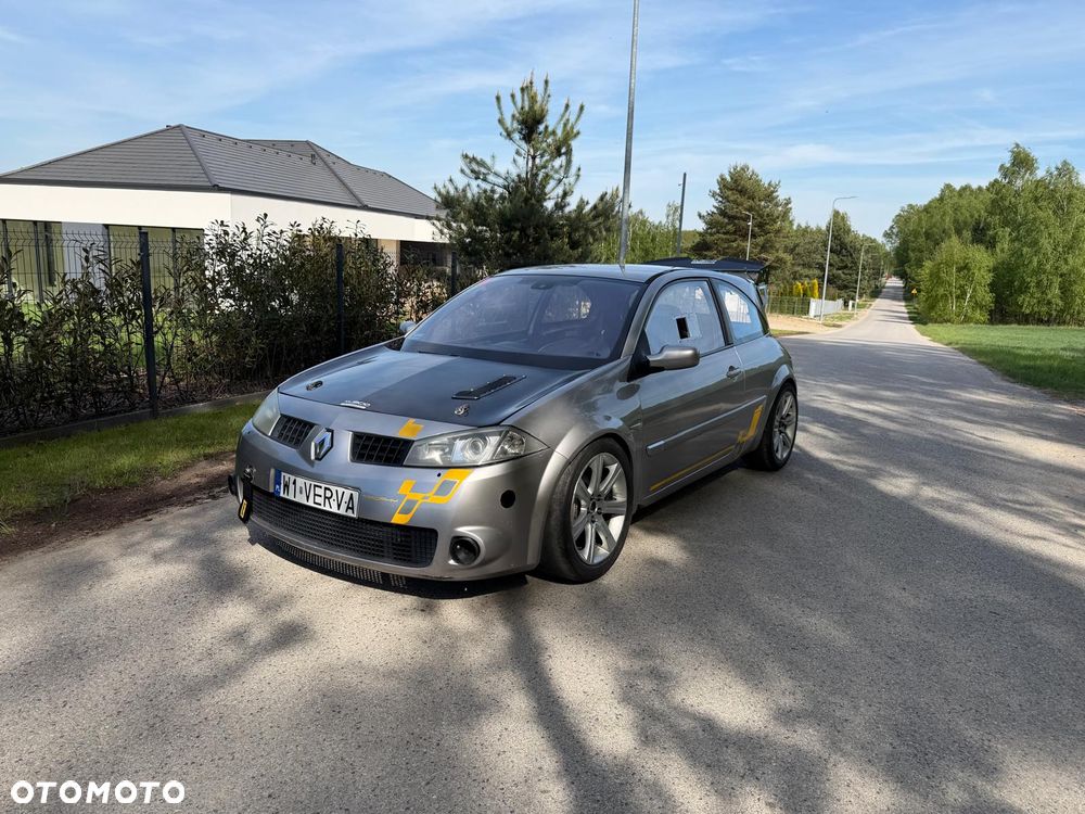 Renault Megane 2.0 Sport - 4
