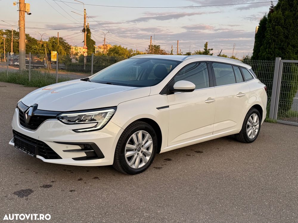 Renault Megane TCe 140 GPF EDC BUSINESS EDITION - 11