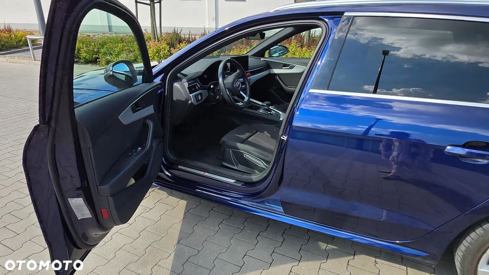 Audi A4 Avant 35 TFSI mHEV S Line S tronic - 10