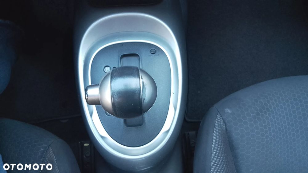 Nissan Juke 1.6 Xtronic Acenta - 17