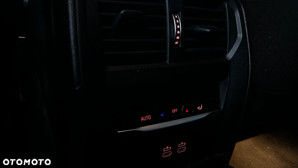 BMW Seria 3 318d MHEV Business Edition - 26