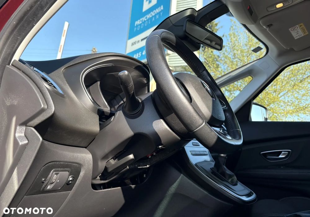 Renault Scenic BLUE dCi 120 EDC BOSE EDITION - 10