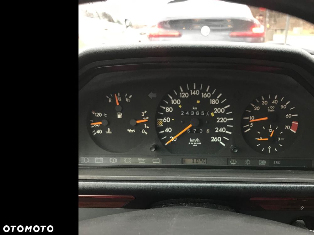 Mercedes-Benz W124 (1984-1993) - 11