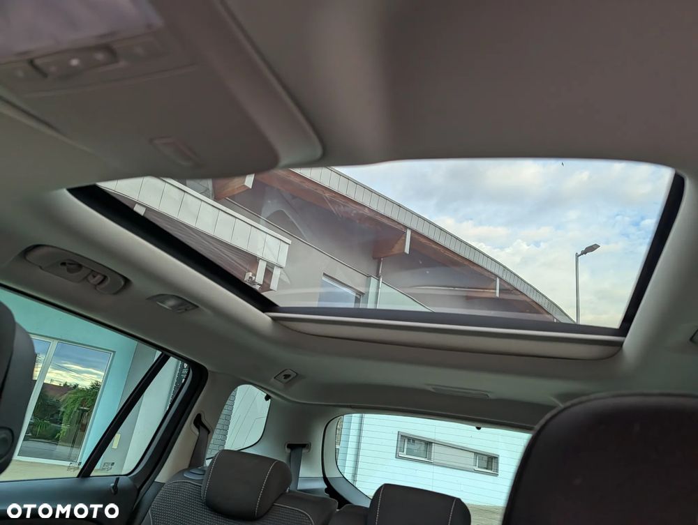 Opel Zafira Tourer 2.0 CDTI ecoFLEX Start/Stop Business Innovation - 27