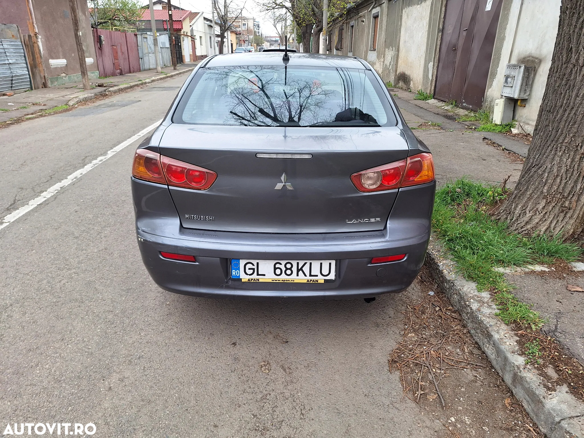 Mitsubishi Lancer - 4