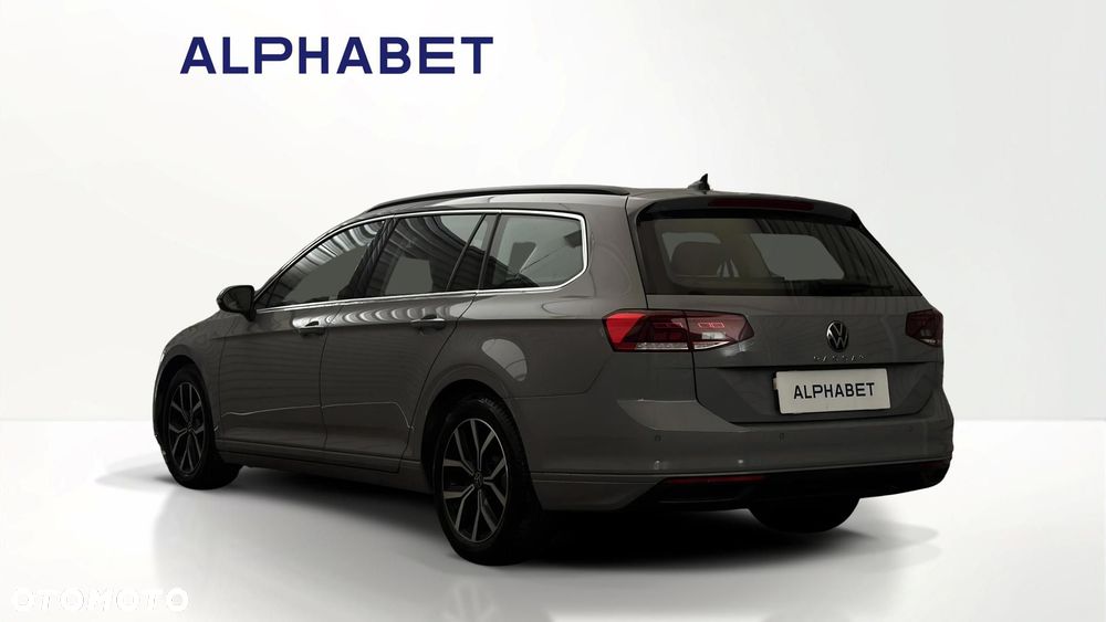 Volkswagen Passat - 3