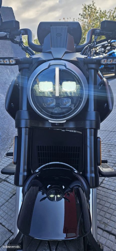 Morbidelli C1002V - 3