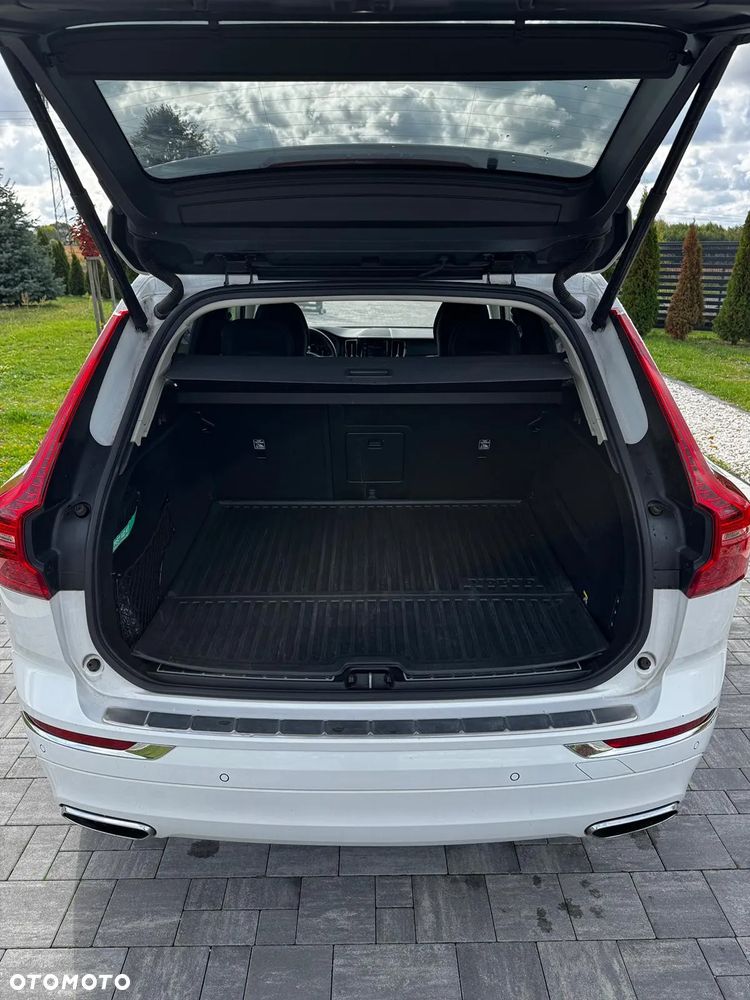 Volvo XC 60 D5 AWD Geartronic Inscription - 7