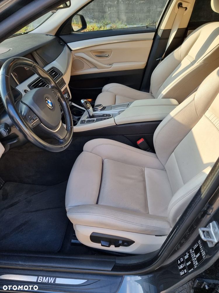 BMW Seria 5 520d xDrive Sport Line - 9