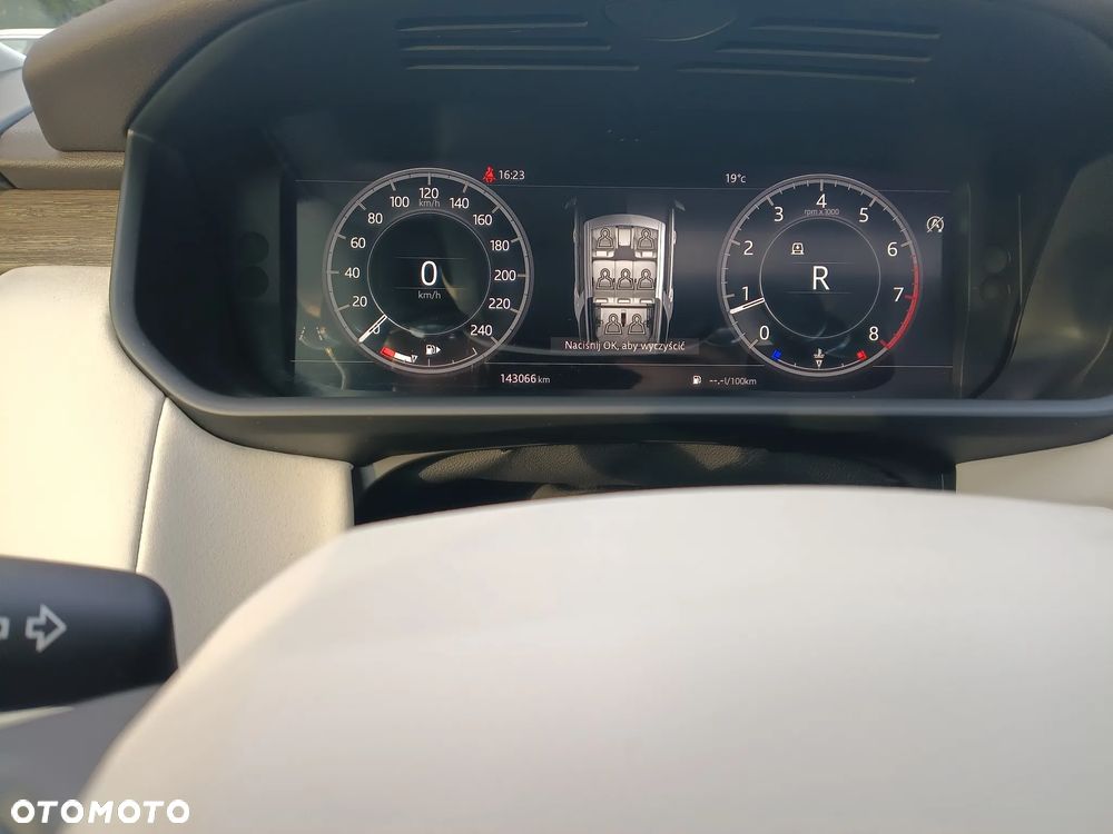 Land Rover Discovery - 27