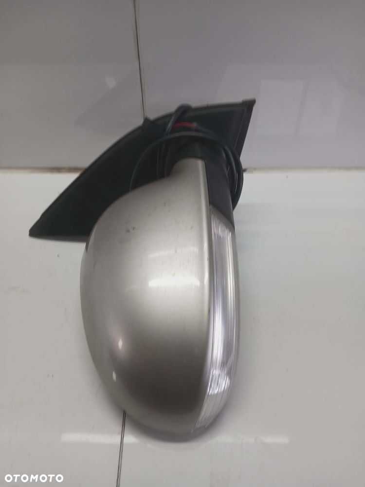 LUSTERKO PRAWE KOMPLETNE GOLF V 5 MK5  7 PIN KOLOR LD1W - 2