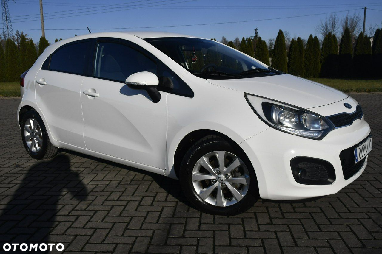 Kia Rio - 2