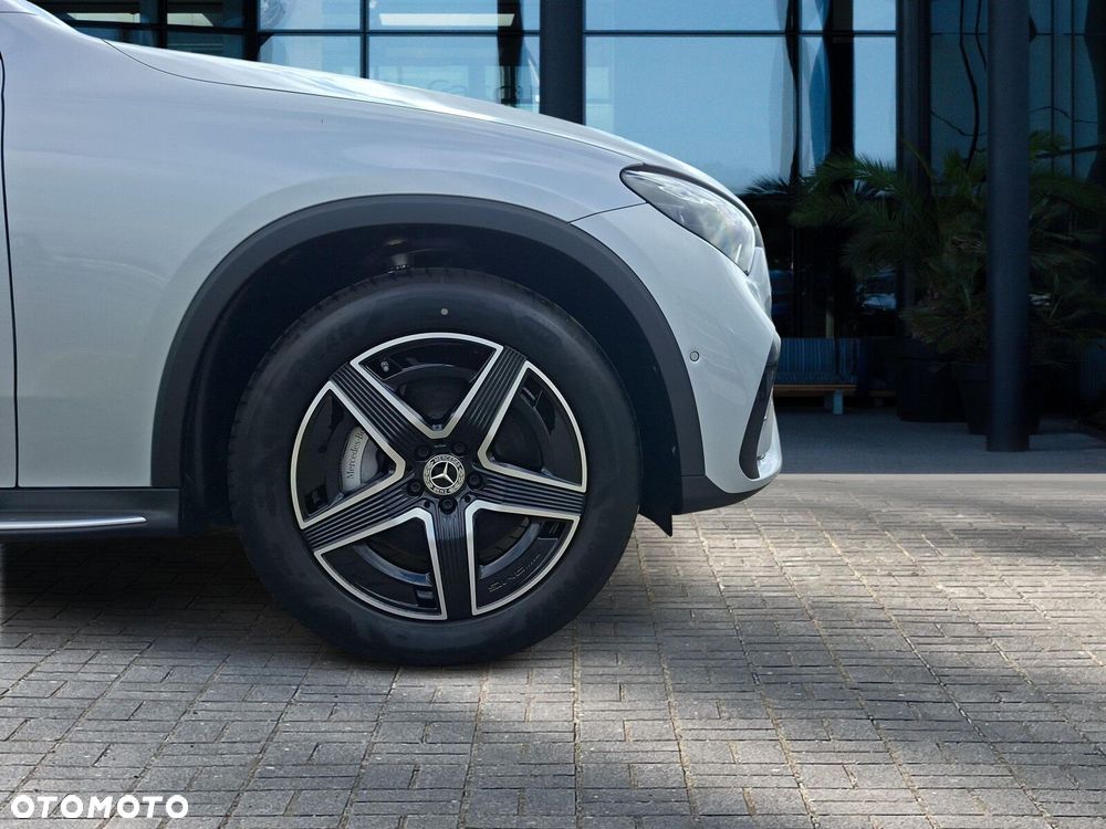 Mercedes-Benz GLC - 16