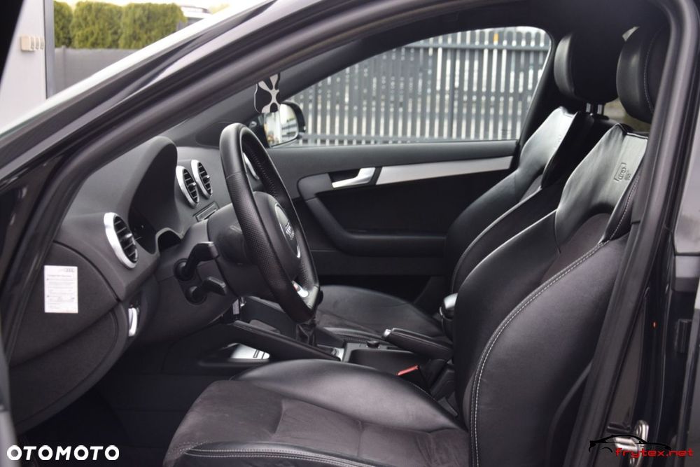 Audi A3 Sportback - 18